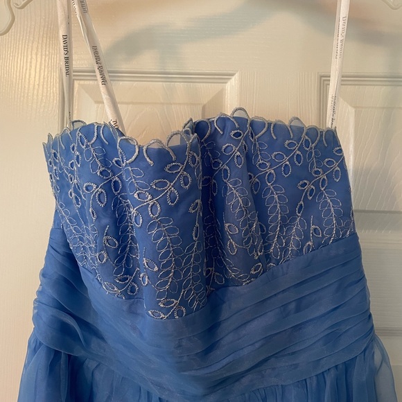 David’s Bridal Bridesmaid Dress Size 4 - Picture 3 of 4